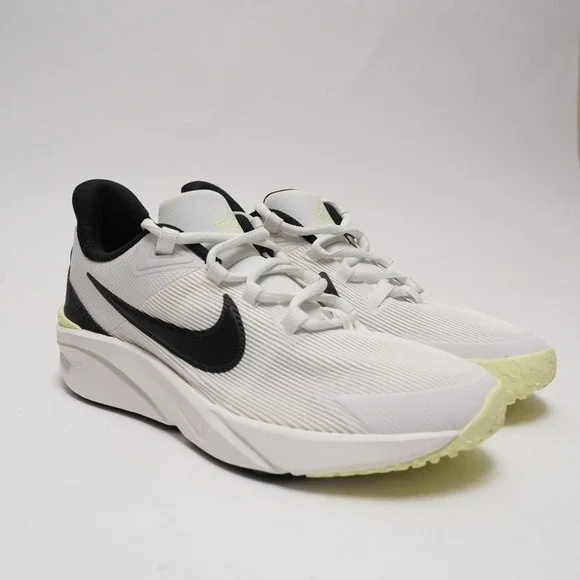 Nike  Running Shoes Boys Size 7 Youth EUR 40 Star Runner 4 White DX7615-102 - Picture 7 of 13